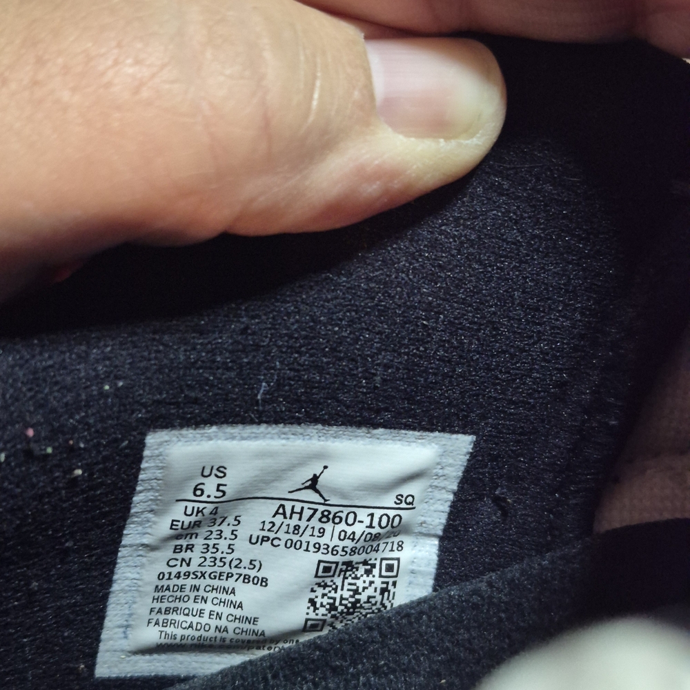 Rare Air Jordan 11 Concord Low Retro- Size 6.5- Grab them while you can! - Picture 2 of 11